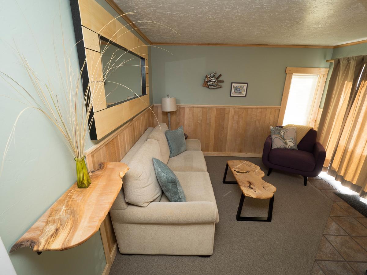 Agate Motel Newport